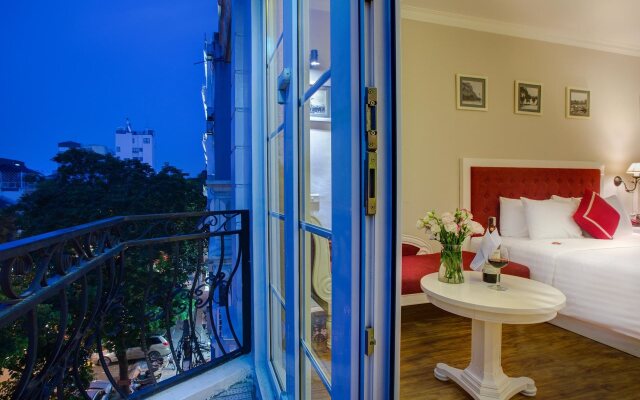 Calypso Premier Hotel