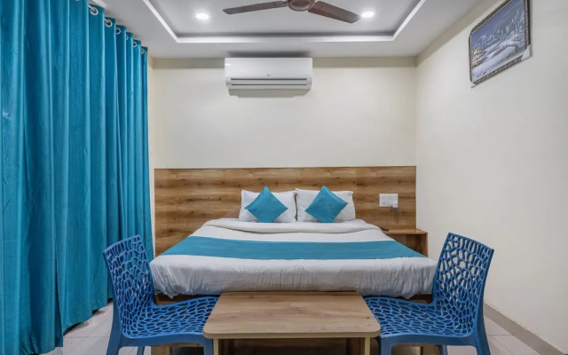 iROOMZ Hotel Ritzy Grand
