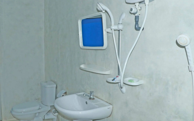 Roshanne Beach Resort