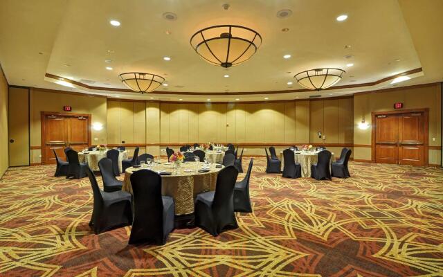 Hilton Austin Airport