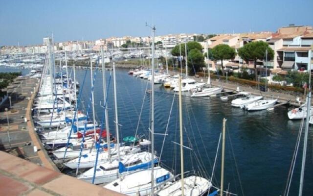 Appartement Cap d'Agde, 1 pièce, 4 personnes - FR-1-607-111