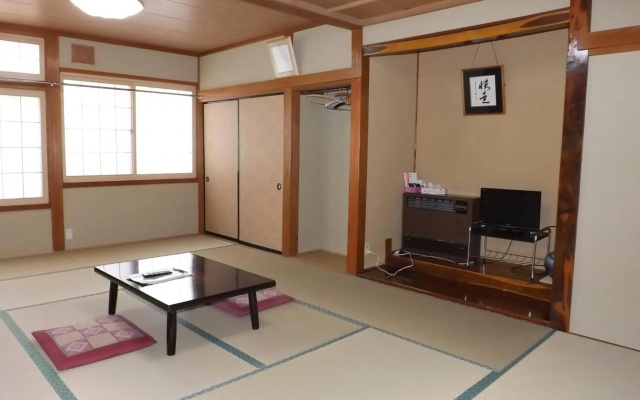Minshuku Rindo – Guest Rooms – Nagano