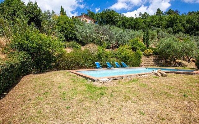 Modern Holiday Home in Lamporecchio with Pool