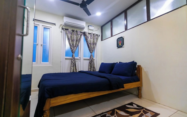 Roscotel Bay Stays 2BHK Near White Town