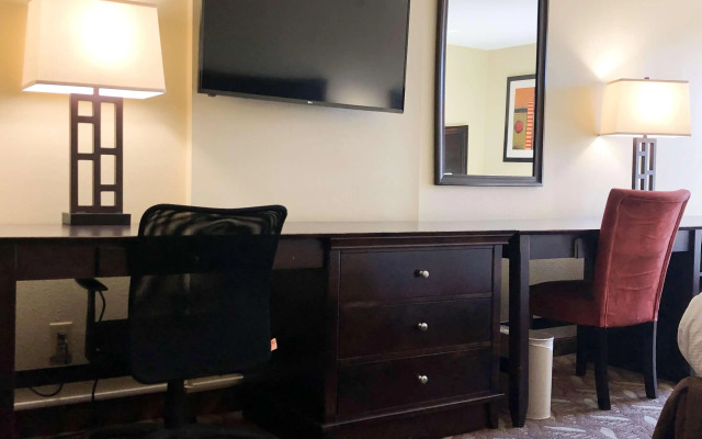 Best Western Plus Augusta North Inn & Suites