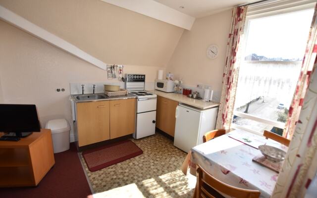 Brialene Holiday Apartments