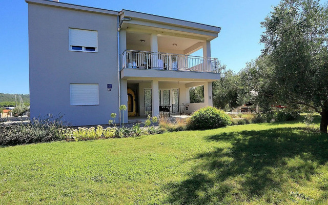 Sun-kissed Apartment in Bibinje With Garden