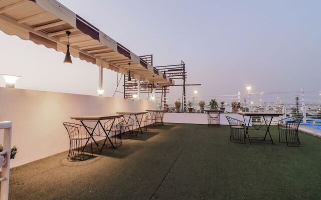 Capital O 26201 Hotel Jagrati Lords Inn
