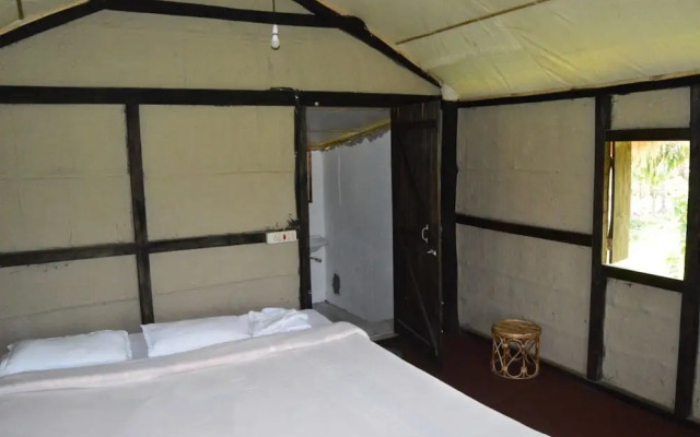 Lali Mou Camp By GRB