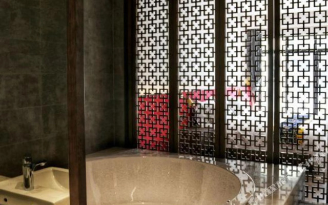 Gu Er Gou Hot Spring Resort