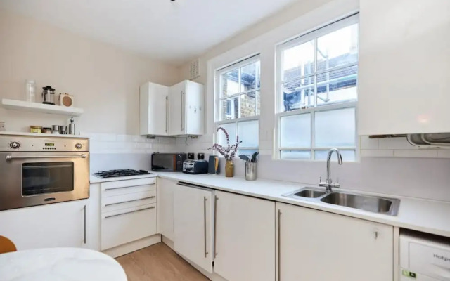 The Elmington Estate Place Elegant 1bdr Flat