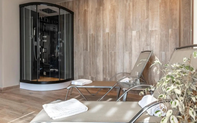 Huinid Obelisco Hotel