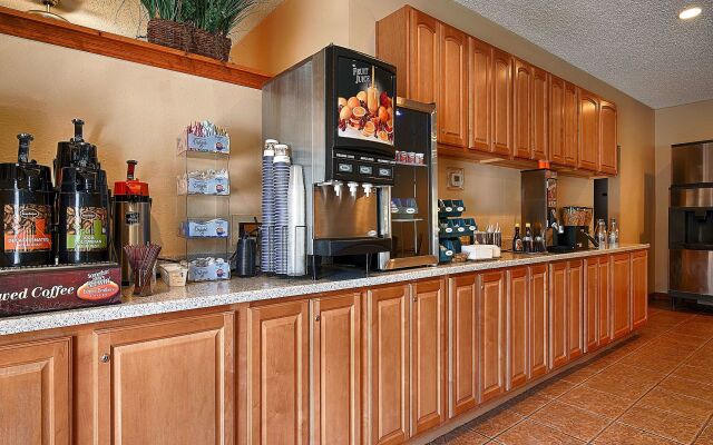 Best Western Pine Springs Inn