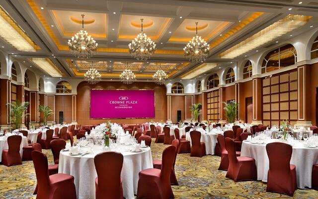 Crowne Plaza Zhenjiang by IHG