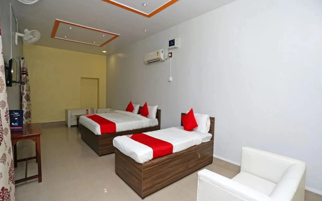 The Palms Resort By OYO Rooms