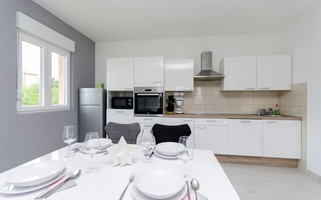 Apartments and Room Ljubica