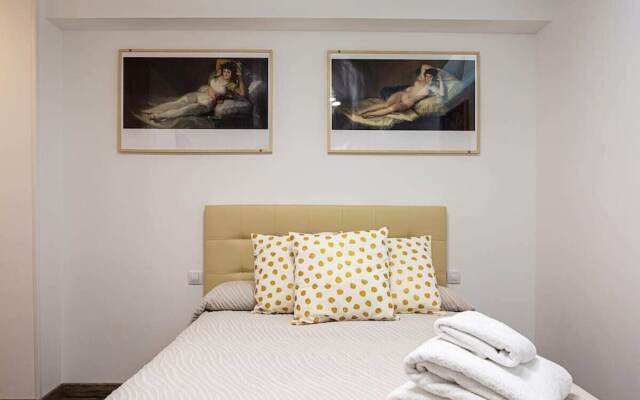 2bdr Duplex for 9px in Hortaleza Near Metro