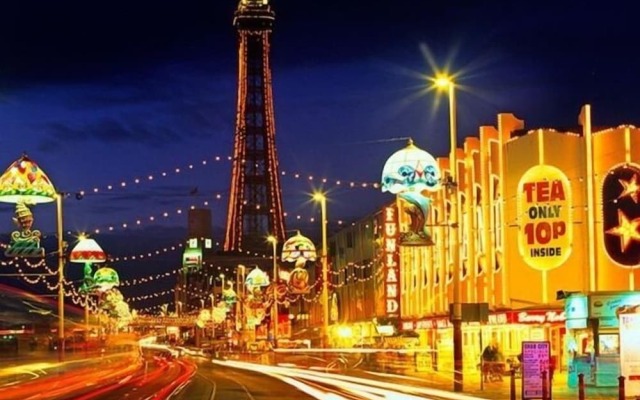 Las Palmas Hotel by the Sea