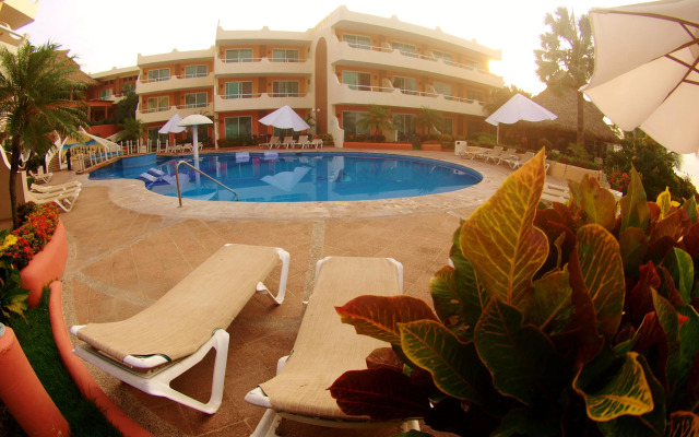 Star Bay Suites Resort