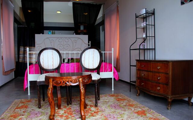 Serenity Boutique Hotel
