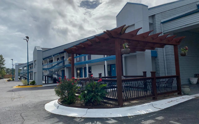 Baymont by Wyndham Wilmington