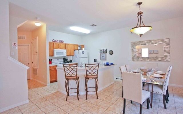 4563 Ada Lane 2596 4 Bedroom Townhouse by RedAwning