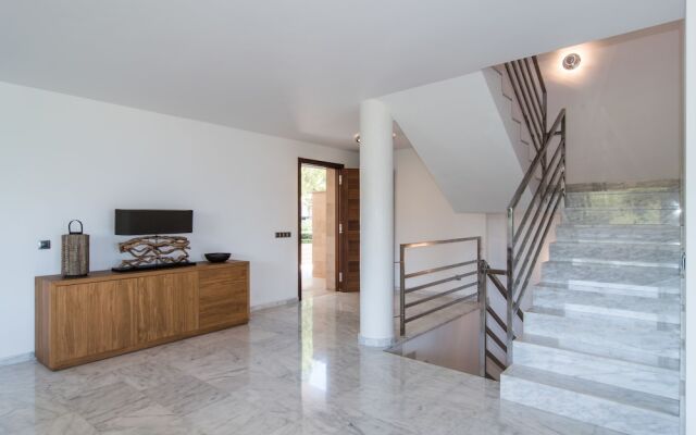 Residence by G Villa del Mar