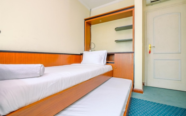 Spacious And Comfort 2Br With Maid Room At Permata Gandaria Apartment – Guest Rooms – Jakarta