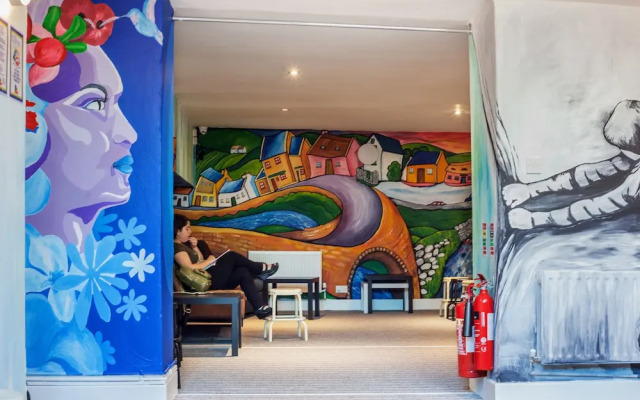 Four Courts Hostel