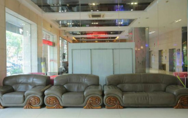 Quan Zhou Xia Ke Business Hotel