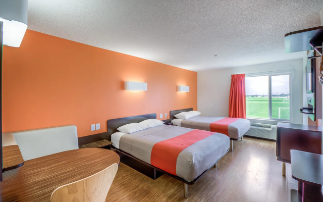 Motel 6 Headingley, MB - Winnipeg West