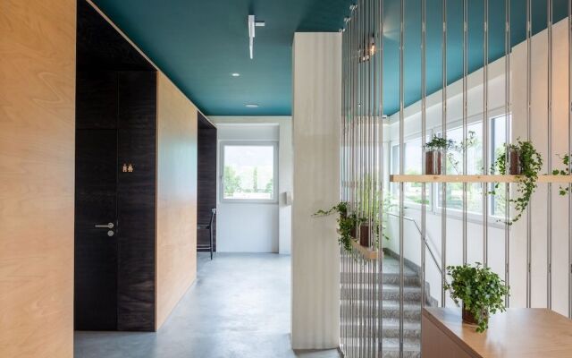 Riva Rooms & Studios