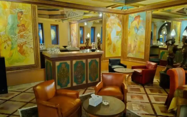 Private Luxury Villa With Hotel Services