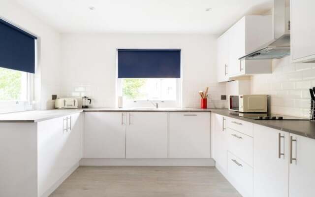 The Kentish Town Escape - Modern 3bdr With Rooftop Terrace