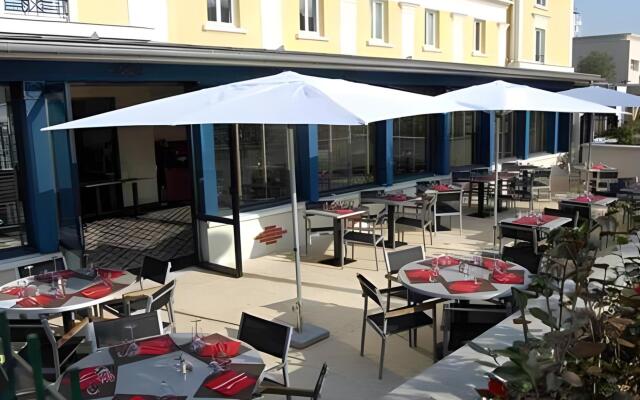 Plessis Parc Hotel
