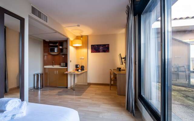 Clarion Aparthotel Toulouse Blagnac Airport