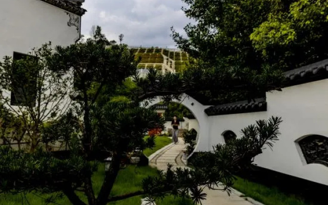 Jiuhuashan Guiyuantian Juju Homestay