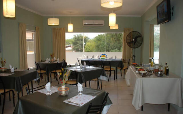 Brisas de Oro Hotel y Cabañas