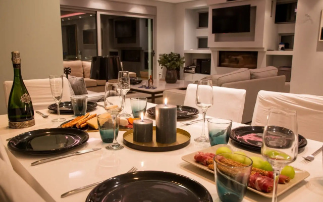 Villa Athens Stay by Athens Stay