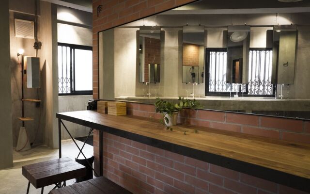 Bed Station Hostel
