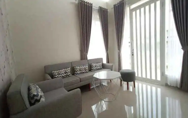 Villa Emerald K8 by N2K