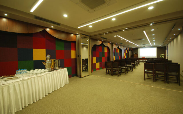 Yasmak Comfort Hotel