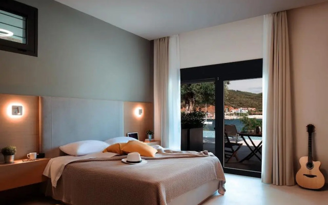 Chronos Suites