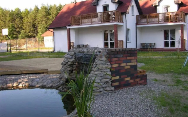 Ośrodek na jeziorem - Radew Rosnowo