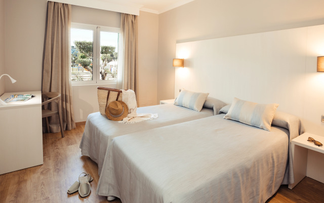 Minura Hotel Cala Galdana & Apartamentos