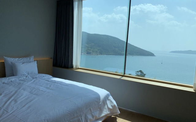 Hotel SangSang & Private SangSang Pool Villa