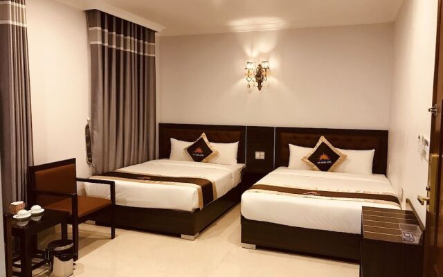 Sun Homes Hotel