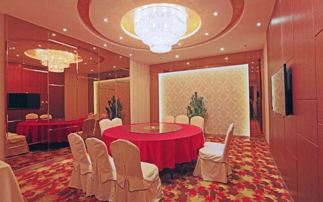 Fuyong Yulong Hotel