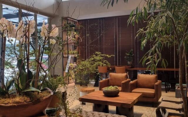 Brittany Hotel BGC