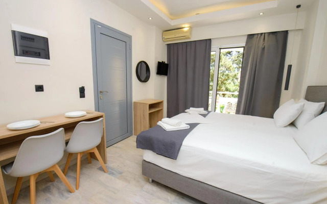 Saint Spiridon Hotel